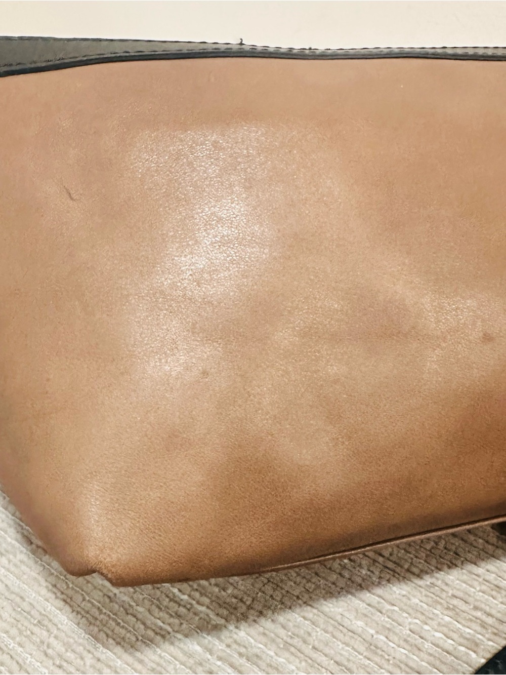Innue Made in Italy Two-Tone Brown & Black Genuine Leather Crossbody Bag Purse - Picture 6 of 14